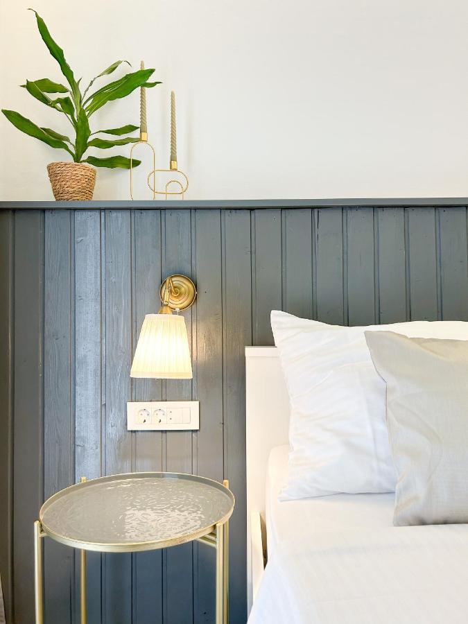 Apartments Saraden 沃迪切 外观 照片