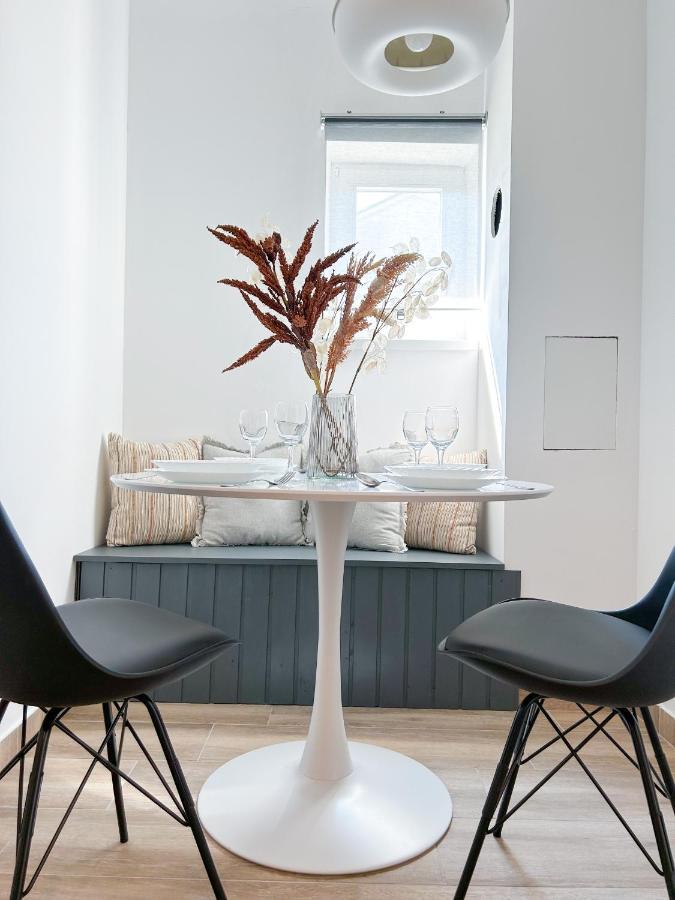 Apartments Saraden 沃迪切 外观 照片